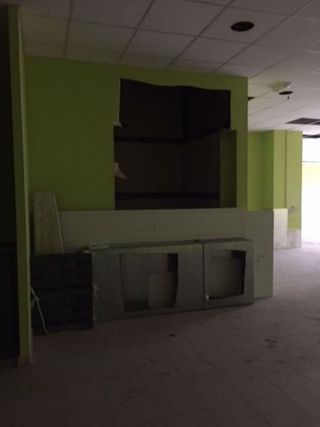 Local comercial en venta en Tomelloso