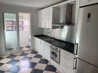 Piso en alquiler en Arturo Eyres - La Rubia en Valladolid