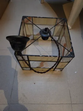 Lámpara colgante de cristal y metal