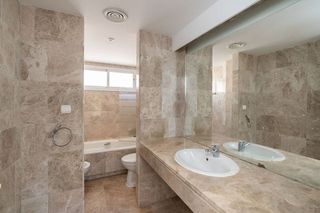 Casa adosada en venta en Los Naranjos - Las Brisas en Marbella