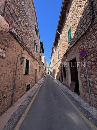 Casa adosada en venta en Sóller
