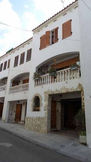 Casa adosada en venta en Centro en Roda de Barà