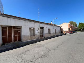 Chalet en venta en Tomelloso