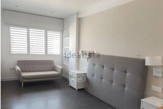 Piso en alquiler en Barrio Alto - San Félix - Oliveros - Altamira en Almería