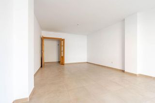 Piso en venta en Los Molinos - Villa Blanca en Almería