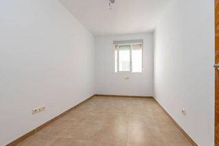 Piso en venta en Los Molinos - Villa Blanca en Almería