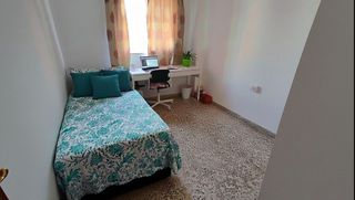 Piso en venta en La Barriguilla en Málaga