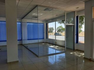 Local comercial en venta en Tomelloso