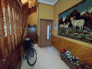 Casa pareada en venta en Tomelloso