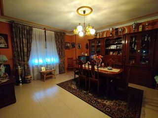 Casa pareada en venta en Tomelloso