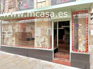 Local comercial en alquiler en Areal – Zona Centro en Vigo