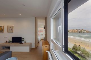 Piso en alquiler en Centro en Gijón