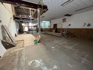 Local comercial en venta en Tomelloso