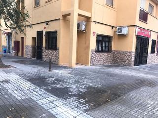 Local comercial en venta en Tomelloso
