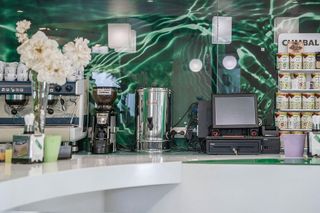 Local comercial en venta en San Francisco Javier en Granada