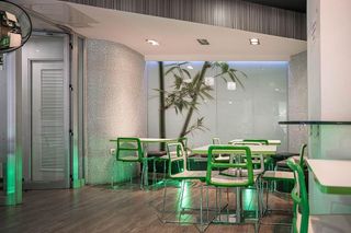 Local comercial en venta en San Francisco Javier en Granada