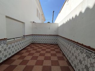 Casa adosada en venta en Tomelloso
