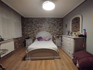 Casa adosada en venta en Tomelloso