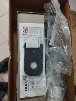 Cierre de suelo Dorma BTS75V