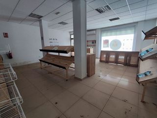 Local comercial en venta en Tomelloso