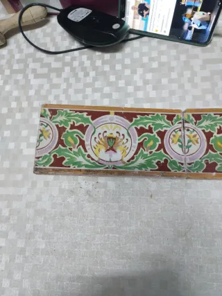 Azulejos antiguos decorados