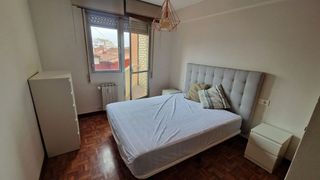 Piso en alquiler en Centro Ciudad en León