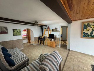 Chalet en venta en Urbanizaciones en Llíria