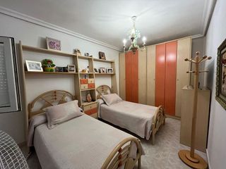 Casa adosada en venta en Tomelloso