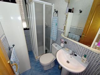 Casa adosada en venta en Tomelloso