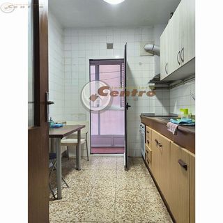 Piso en venta en Feria en Albacete