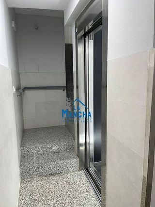 Piso en venta en Santa Cruz - Industria - Polígono Campollano en Albacete