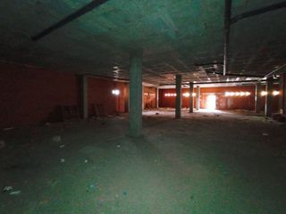 Local comercial en venta en Tomelloso