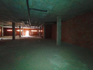 Local comercial en venta en Tomelloso