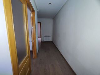 Casa adosada en venta en Tomelloso