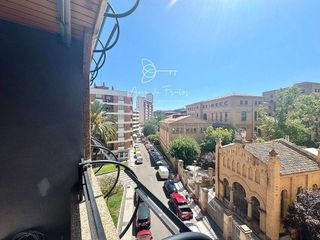 Piso en alquiler en Doctor Cerrada en Zaragoza