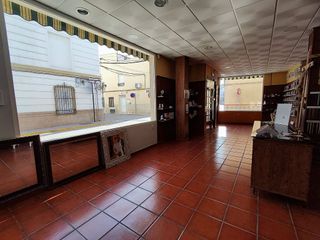 Local comercial en venta en Tomelloso