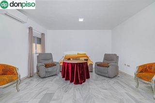 Chalet en venta en Albolote