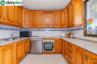 Chalet en venta en Albolote