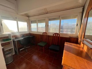 Piso en alquiler en Ciudad Jardín - Tagarete - El Zapillo en Almería