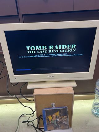 lote de Sega Dreamcast Blanca + Mando con juegos