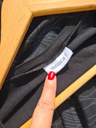 Camiseta C&A M Estampada Flores