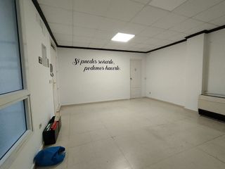 Local comercial en venta en Tomelloso