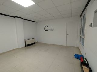 Local comercial en venta en Tomelloso