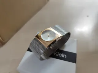 Reloj Calvin Klein Mujer color Oro y Plata