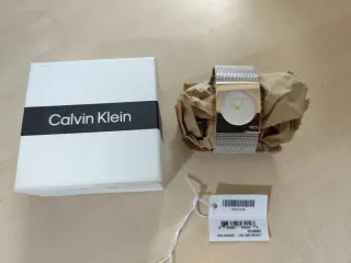 Reloj Calvin Klein Mujer color Oro y Plata