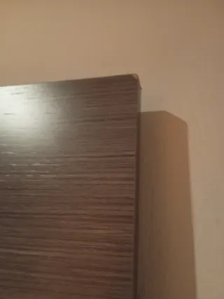 Mueble y espejo de madera