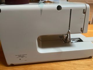 Máquina de coser Magic Tailor Singer