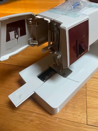 Máquina de coser Magic Tailor Singer