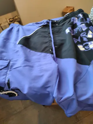 Costume uomo blu e viola