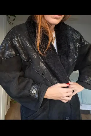 Abrigo Chaqueta Piel y Ante Grabado Vintage Negra
